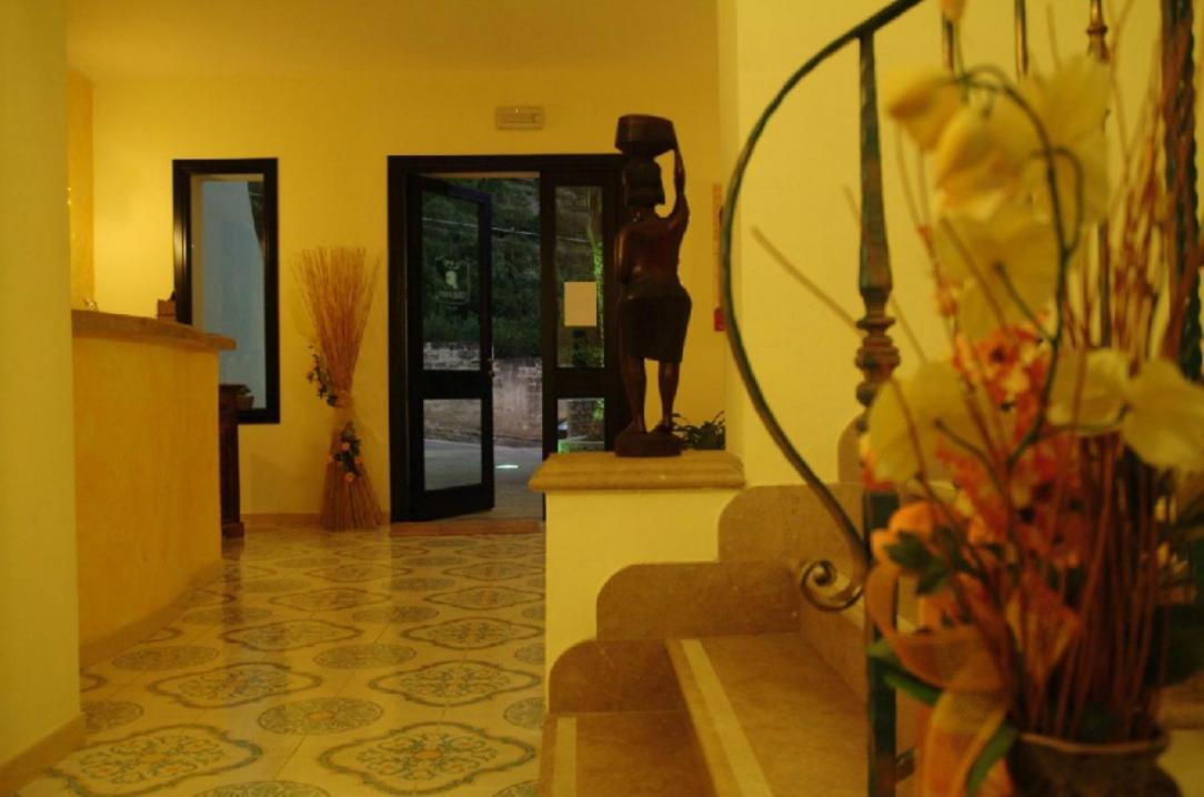 Torre Salina Bed & Breakfast Macari Exterior photo